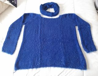 Jersey azulón con bufanda