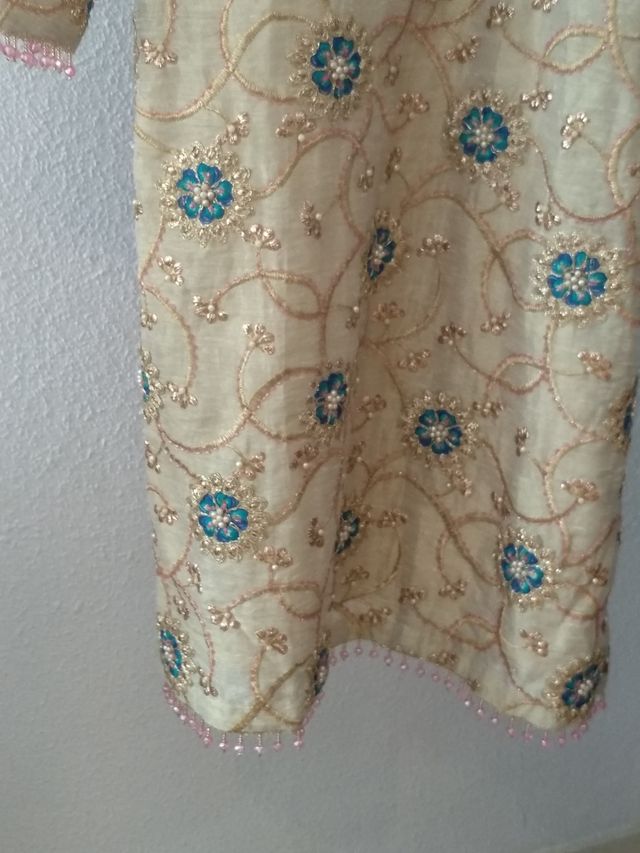 Vestido hindú de mujer