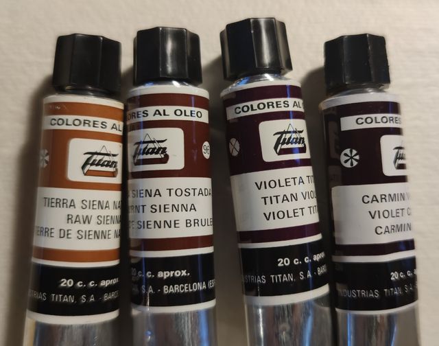 Botes de óleos TITAN de 20 cc