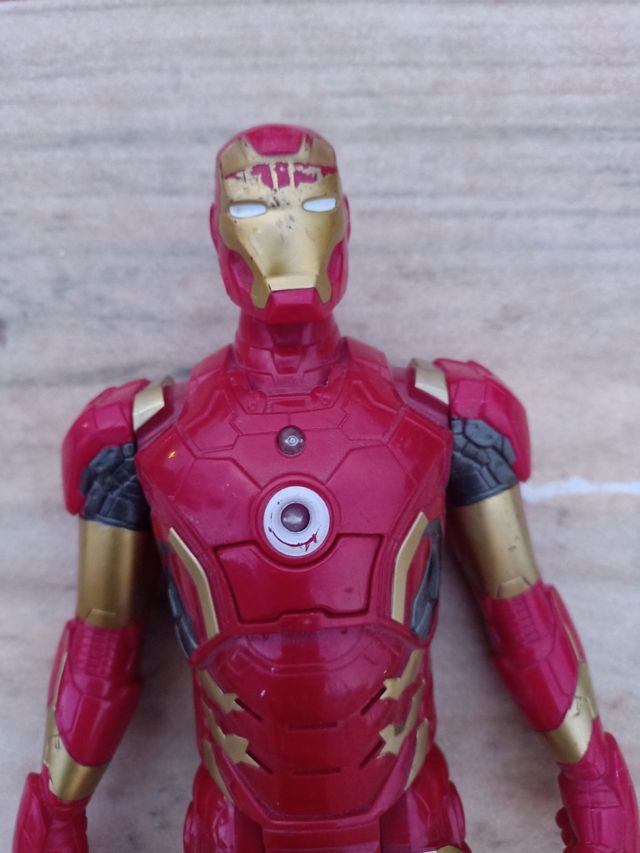 Lote: Thor, Iron Man, Hulk, Cap. América y Villano