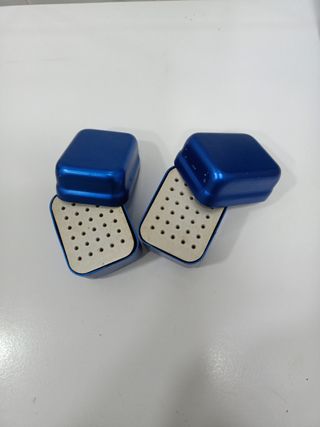 Cajas para limas de endodoncia