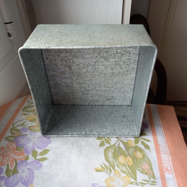 CAJA METÁLICA VINTAGE