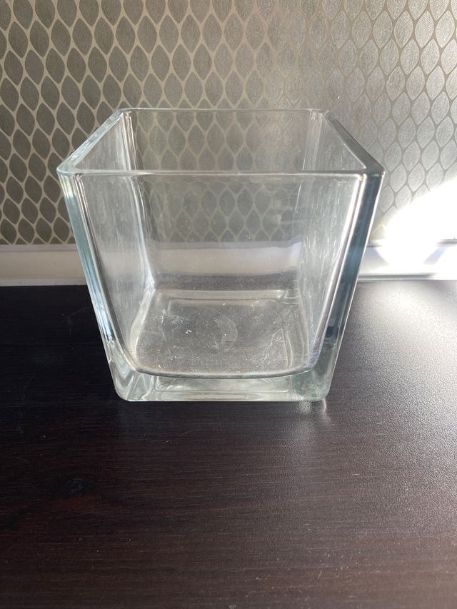 Jarrón Cristal cuadrado grosor 0.5 cm