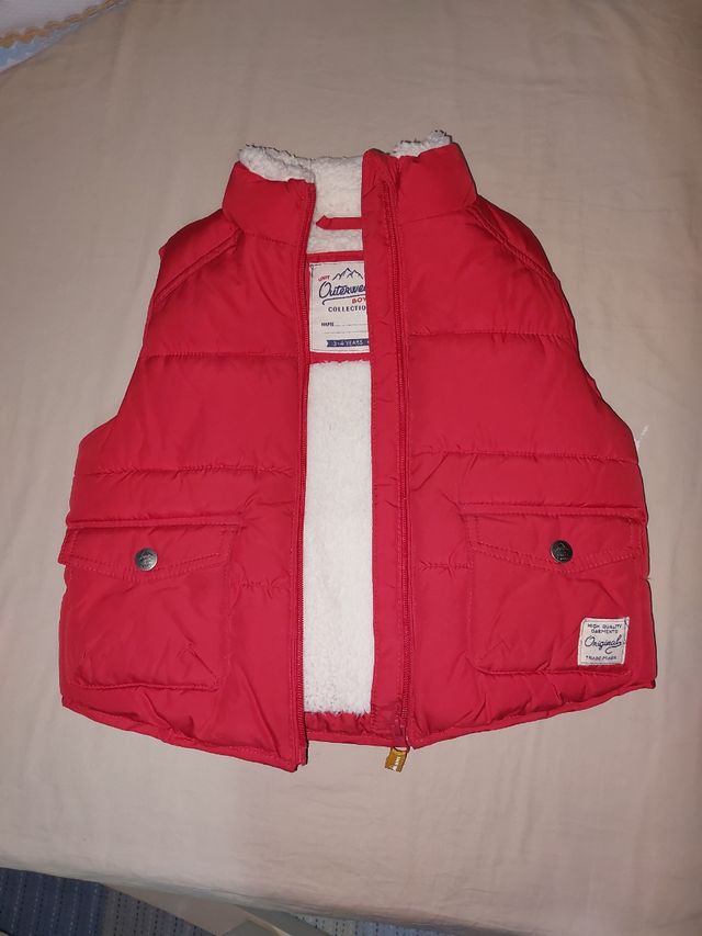 CHALECO ACOLCHADO COLOR ROJO TALLA 3/4 AÑOS