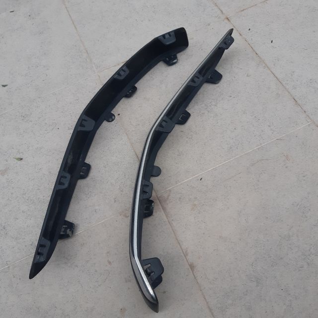 Embellecedor trasero parachoques Peugeot 407w