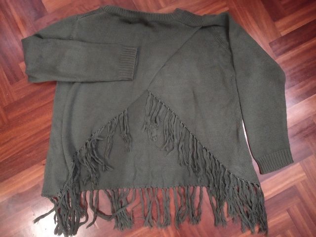 Jersey verde militar cuello redondo