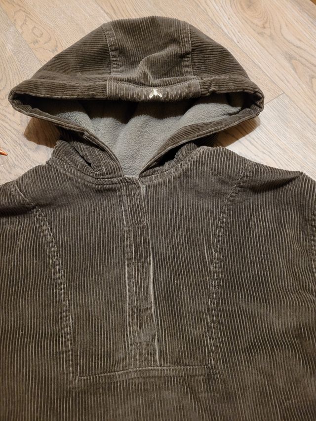 Sudadera con capucha pana forrada caqui. Zara T.M