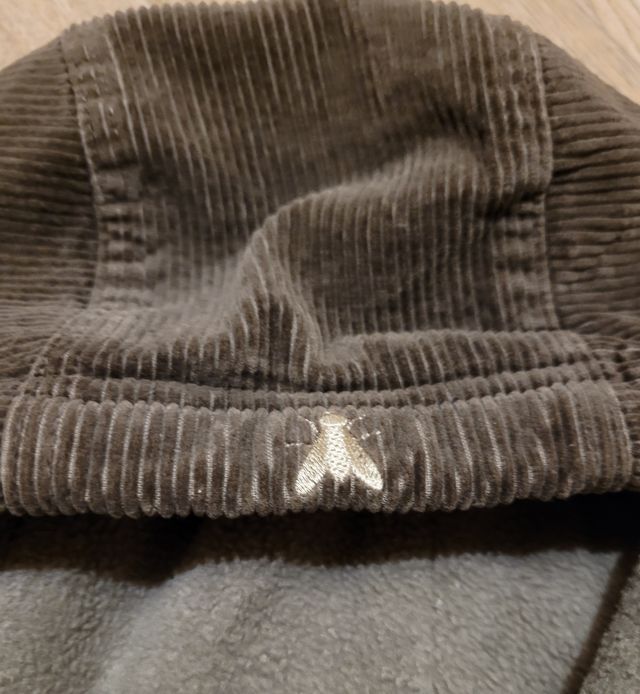 Sudadera con capucha pana forrada caqui. Zara T.M