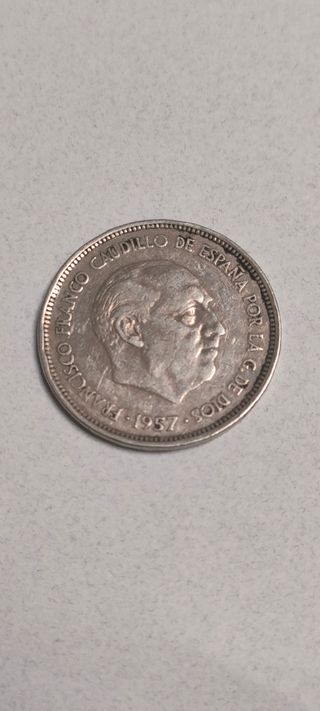 25 pesetas año 1957. estrella 58