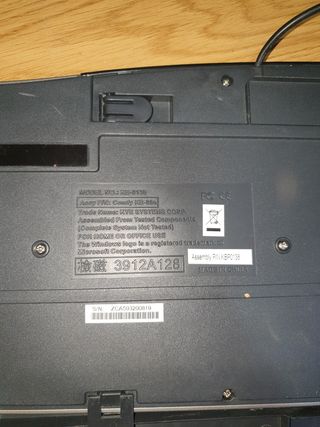 monitor,  teclado y ratón