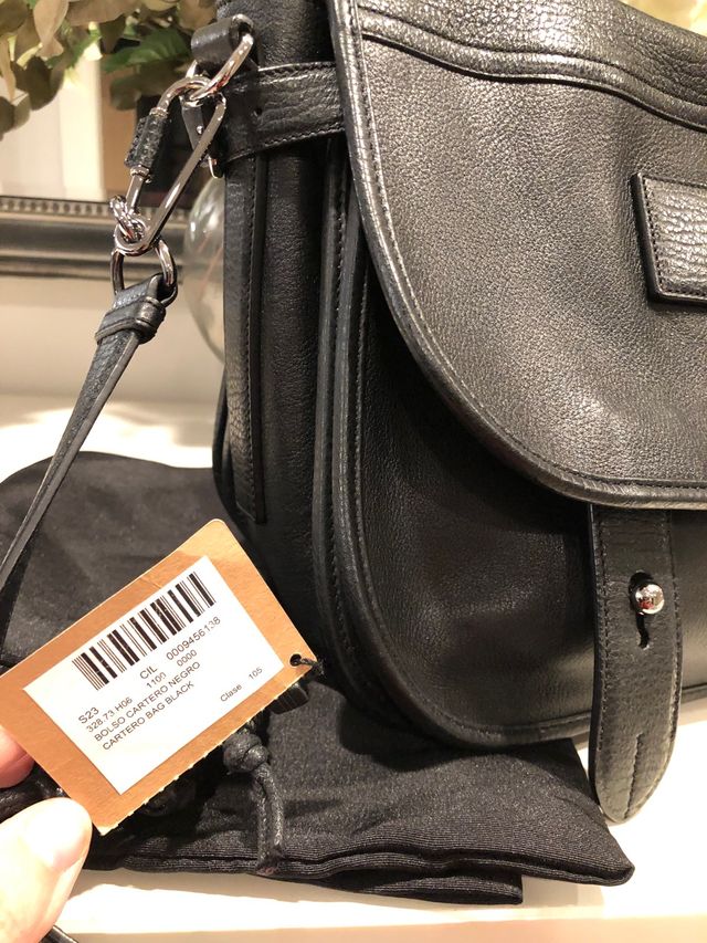 Borsa modello Loewe postman. Con etichette. Impecab