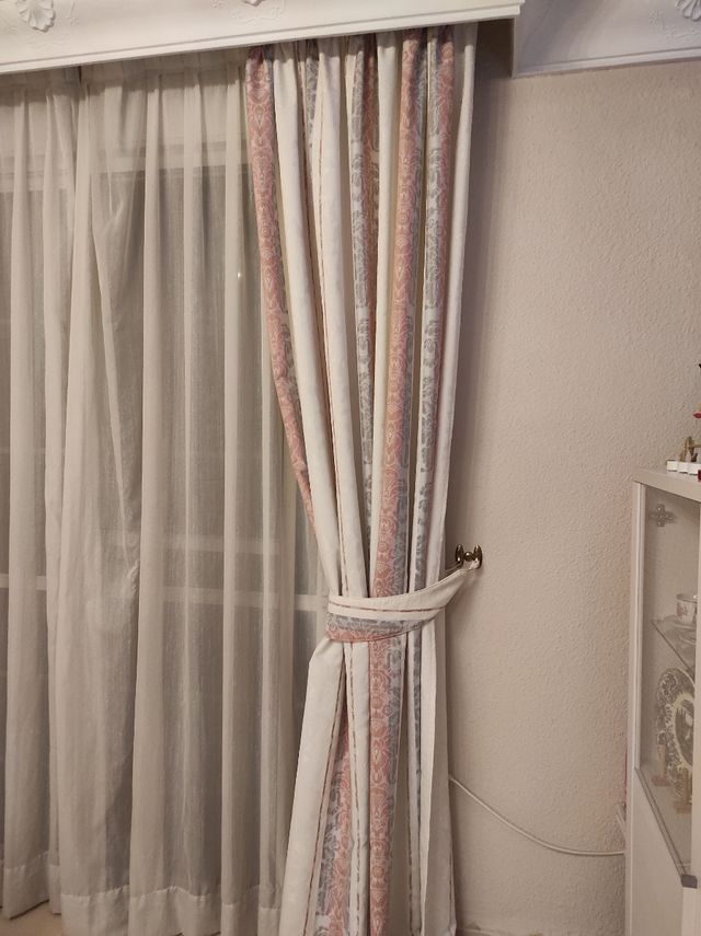 Cortinas con visillos