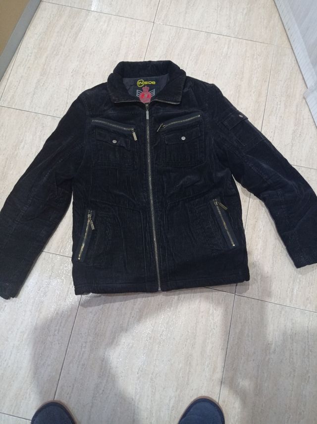 Se vende cazadora de pana