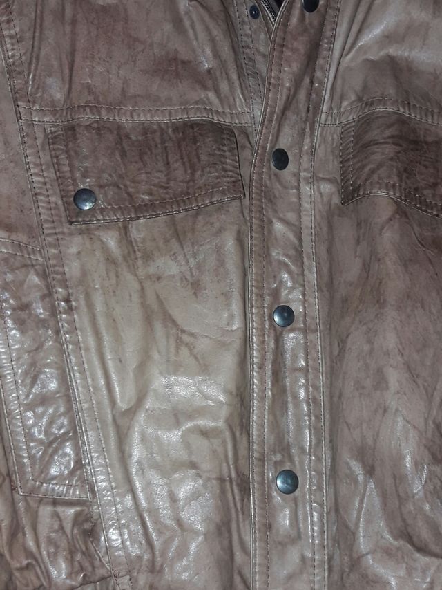  CAMPERA DE CUERO ARGENTINA REBAJADA