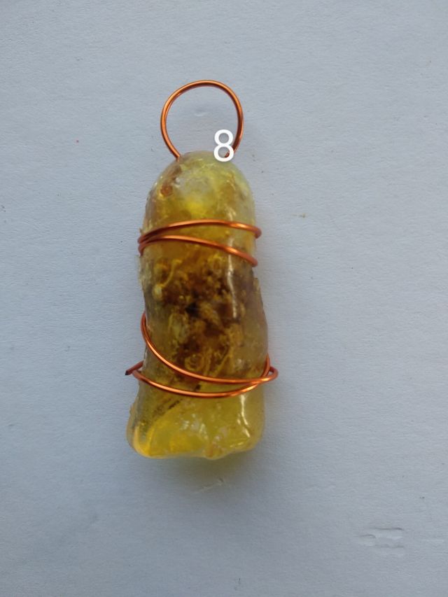 piccoli ciondoli con fiori