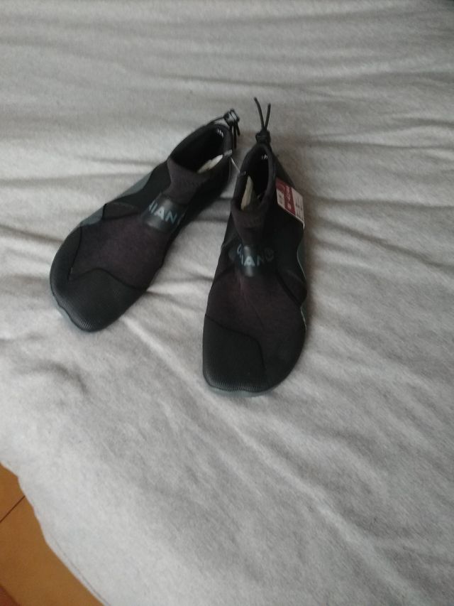 Escarpines talla 43/44 nuevos con ettiqueta