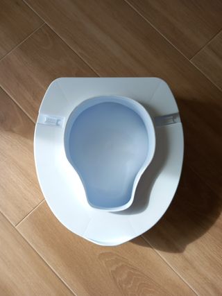 Elevador 10 cm WC para adulto con tapa. NUEVO