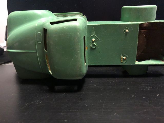 Camión juguete antiguo