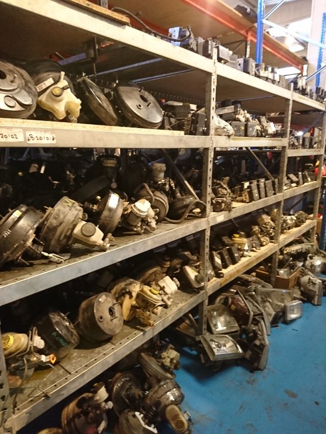 FALDILLA SALVABARROS MITSUBISHI MONTERO SPORT K90