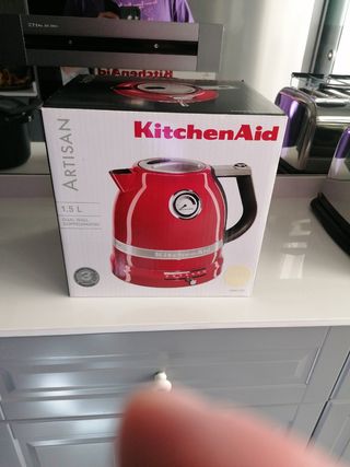 Hervidor KitchenAid Artisan (crema)