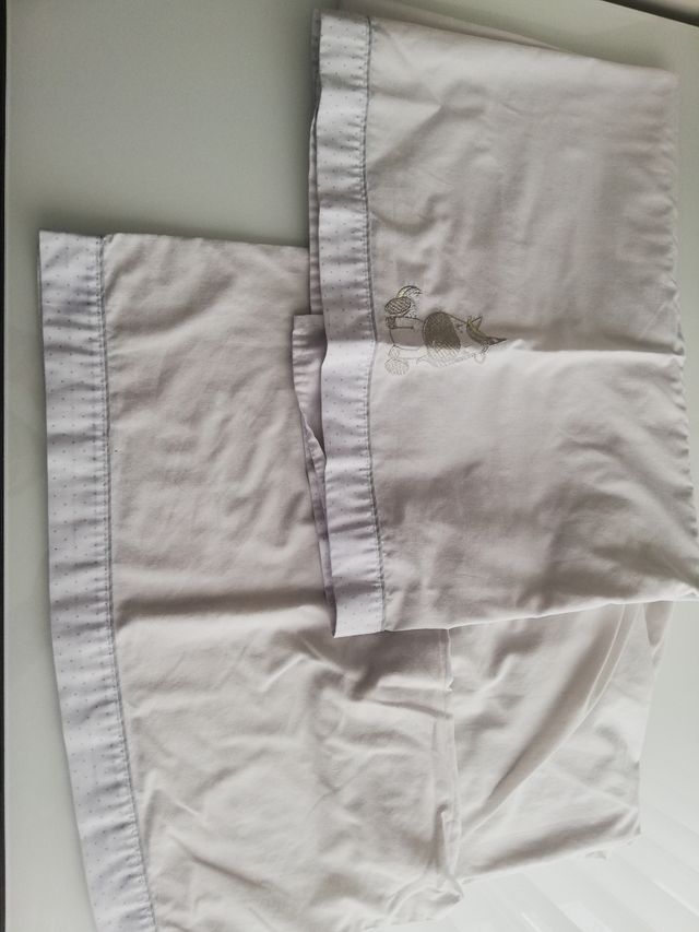 Sábanas cuna unicornio gris