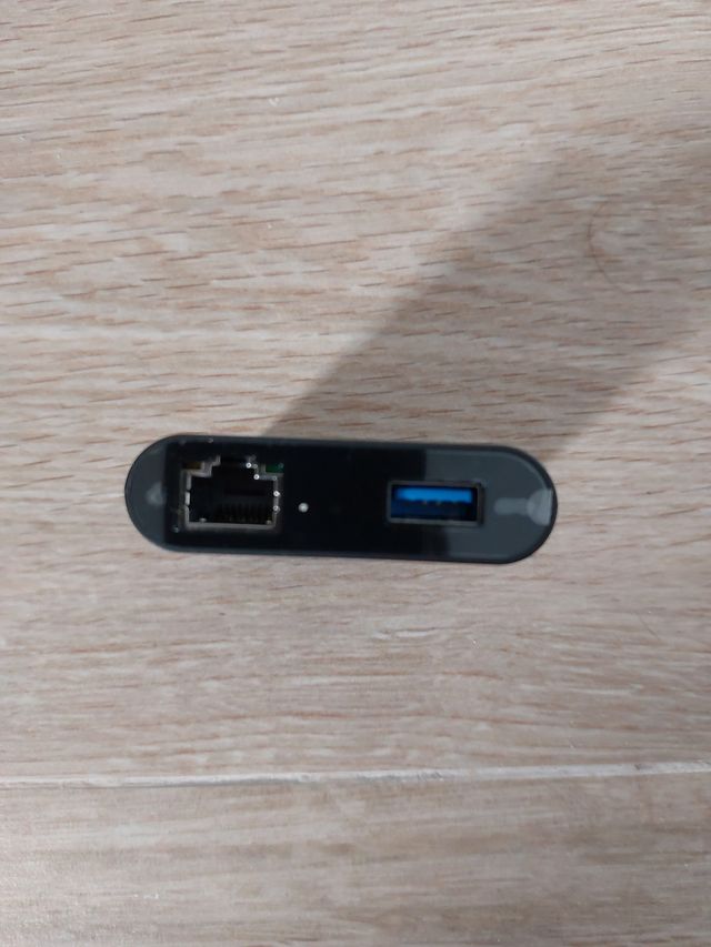 Adaptador USB C DELl DA200
