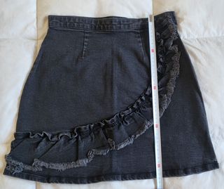Falda Guess sin estrenar 