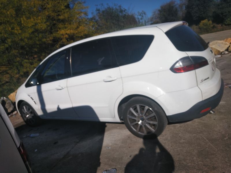 Ford S-MAX 2008 - foto 1