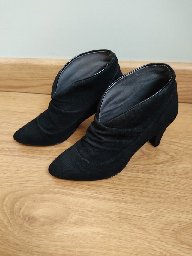 Botines Cuplé Ante negro 36