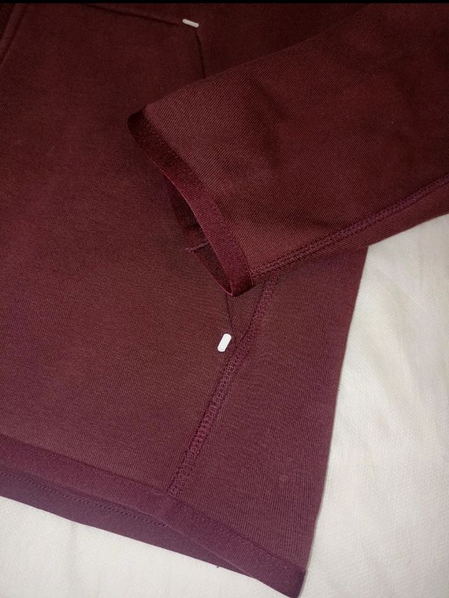 Chaqueta Nike Tech Fleece burdeos