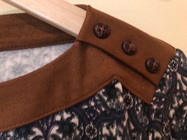 Camiseta mujer Lloyd's.