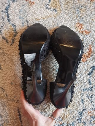 Scarpe eleganti con tacco a spillo 