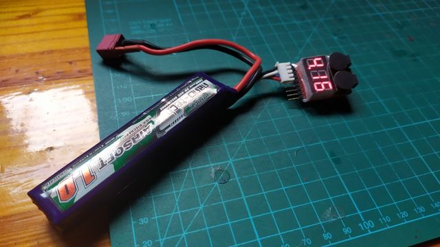 Comprobador de baterias Lipo.