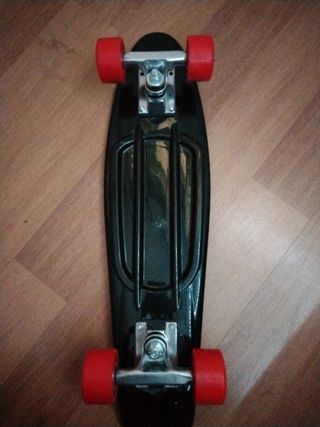 skate bollinger monopatin
