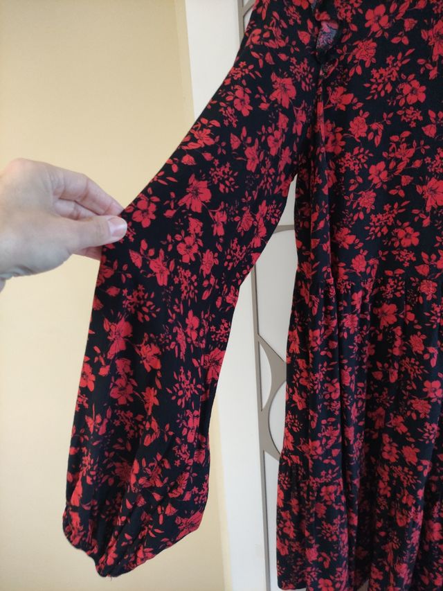 Vestido Volantes Rojo y Negro