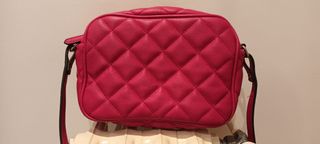 bolso rojo zara