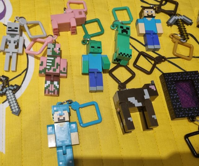 Llaveros collecionables MINECRAFT Precio Unidad