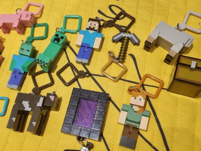 Llaveros collecionables MINECRAFT Precio Unidad