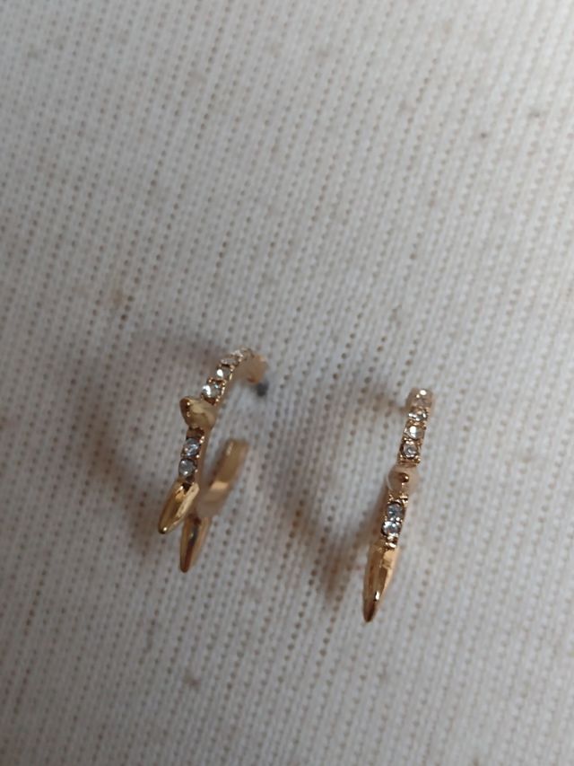 conjunto color oro, dorado bisutería