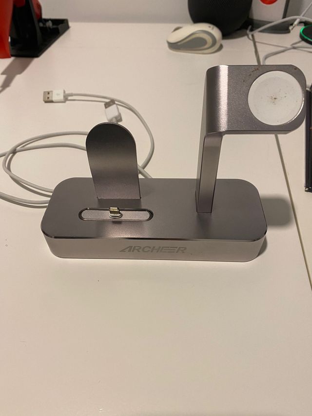 Estación carga iphone + apple watch