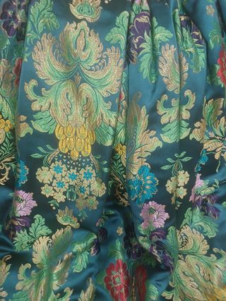traje fallera más corpiño manga larga.OFERTON