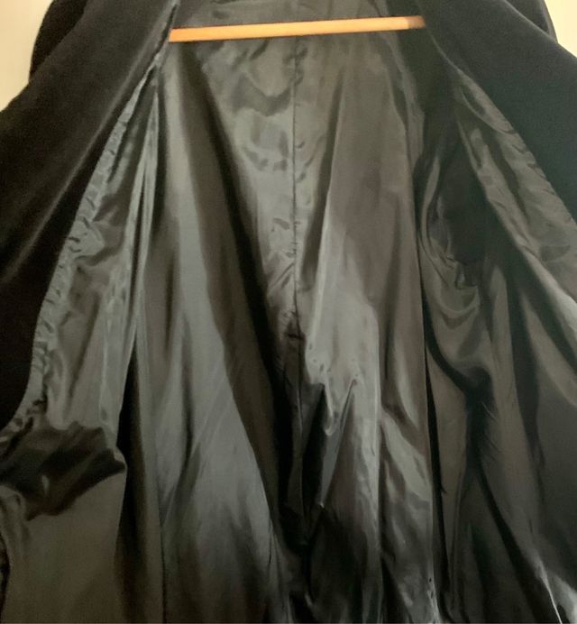 Abrigo Largo Terciopelo Negro Azabache