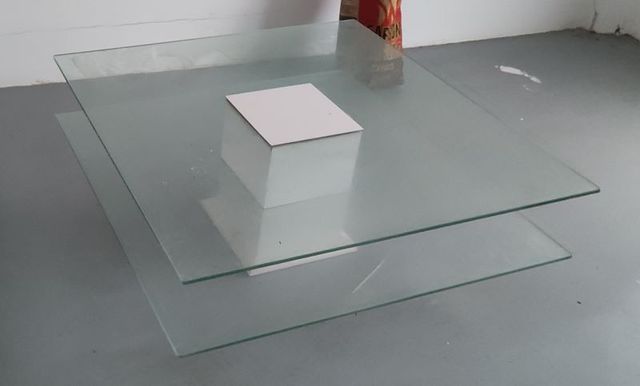 Mesa TÓTEM  “ la OCA” nueva sin estrenar