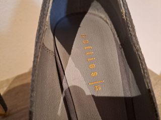 Zapatos azul de tacón