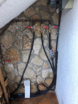 Instalaciones de agua y luz