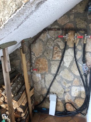 Instalaciones de agua y luz