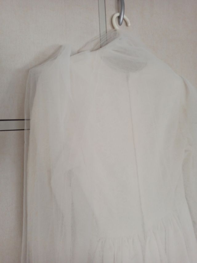 traje de novia y velo