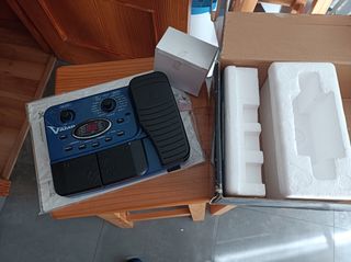 Pedal guitarra eléctrica X V Vamp Behringuer
