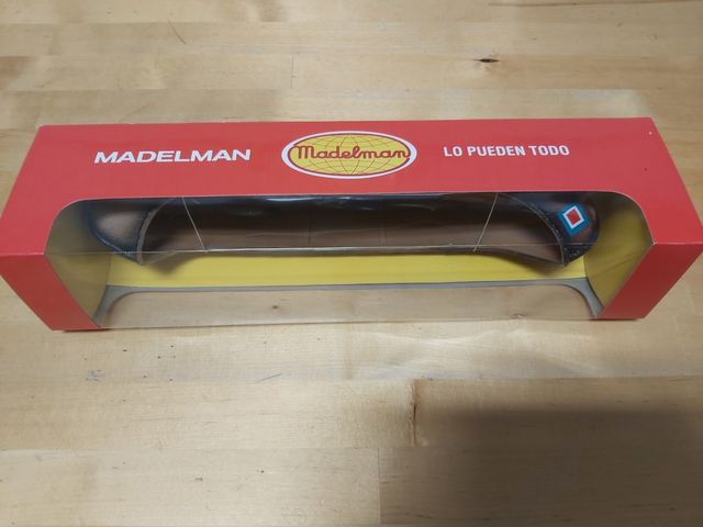 Policía Montada y Trampero