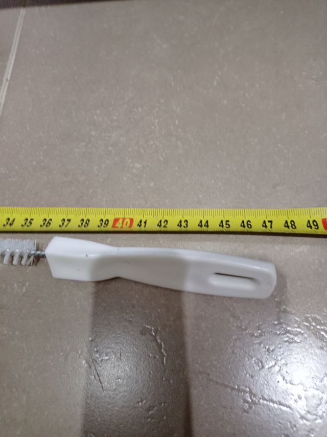 Desatascador lavabos.